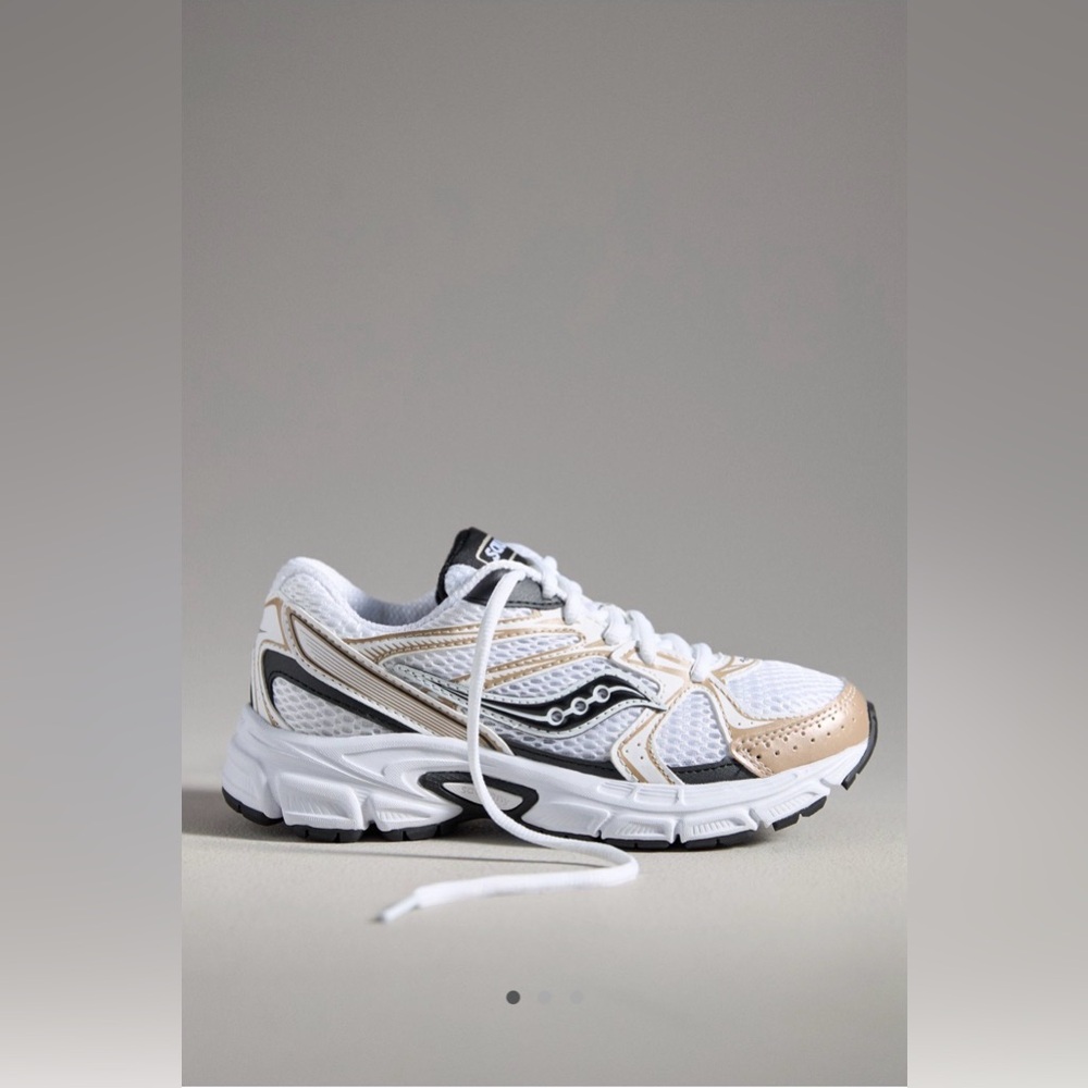 NWT Anthropologie Women’s Saucony Ride Millennium Sneakers 👟 size 10
